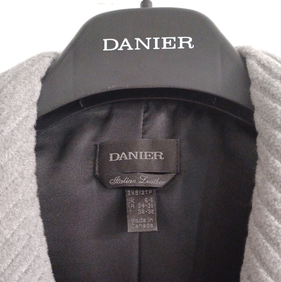 Danier Italian Leather And Wool Cardigan Jacket - Picture 2 of 10